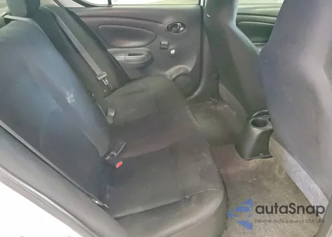 2015 Nissan Versa S z USA, uszkodzony, nr VIN 3N1CN7AP5FL859635